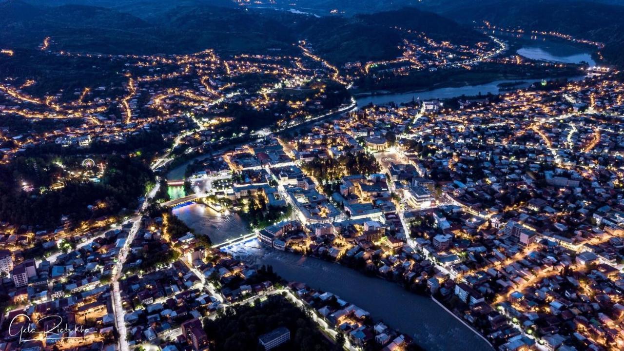 Chika Leilighet Kutaisi Eksteriør bilde